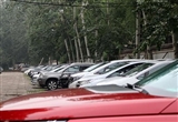 如何检查汽车水道堵塞 自己动手清理排雨槽