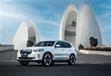 试驾国产BMW iX3 驾驶乐趣依旧纯粹