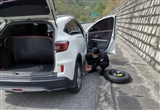 质用车：高速爆胎 在应急车道换胎会扣分吗