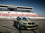 极其唬人的异形 - 全碳纤维 BMW E92